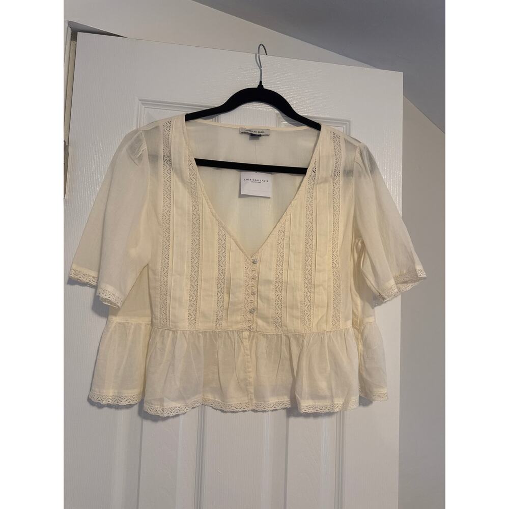 American Eagle NWT small Cream Lace Trim Peplum Blouse | Cottagecore Boho Top
